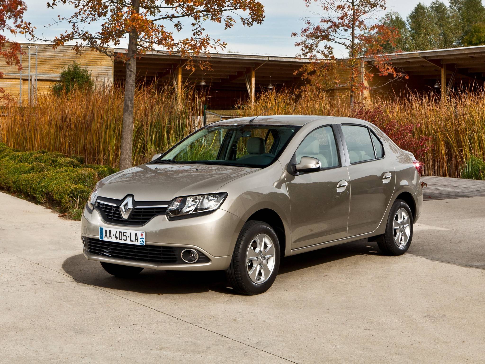Renault Symbol: Обновляет характеристики